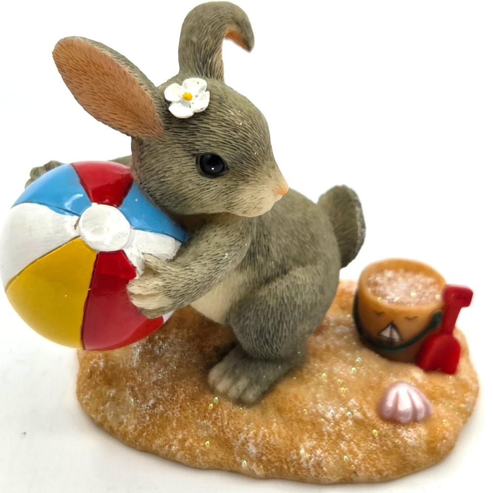Fitz and Floyd Charming Tails Figurine Beach Bunnie 83/101